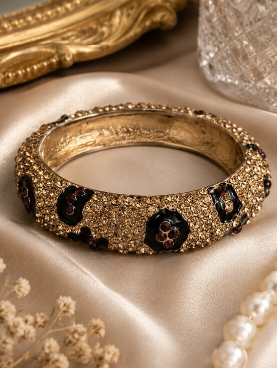 Vintage Jewelry - Vintage Rhinestone & Enamel Hinged Bangle Bracelet Gold Tone